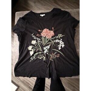 Style & Co Women’s Black 3x Monogrammed Floral Tee